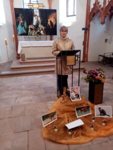 Die geistliche Beirätin des KDFB Dettingen legt den Psalm 36 aus.